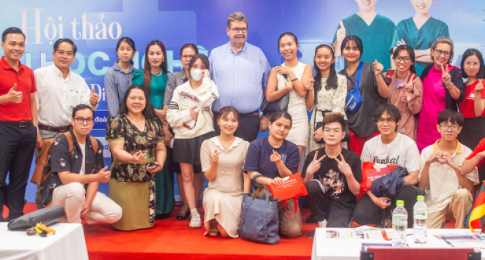 Das Seminar “Ausbildung und Beschäftigung in der Pflegebranche in Deutschland” wurde erfolgreich durchgeführt