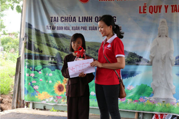 Chuyen di tu thien chua Quang Linh Dong Nai